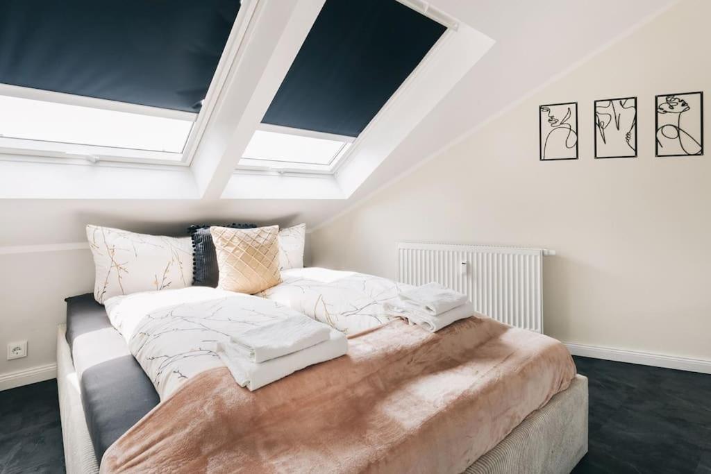 Tip! Toplage In Dresden! Moderne 100 Qm Fuer Familien Und Kleine Gruppen